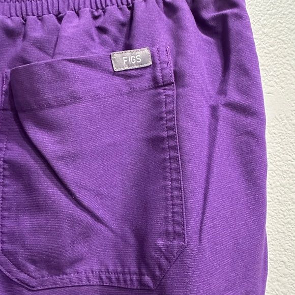 Figs Purple Scrubs,medium,drawstring,medical,dental,uniform - Picture 6 of 8